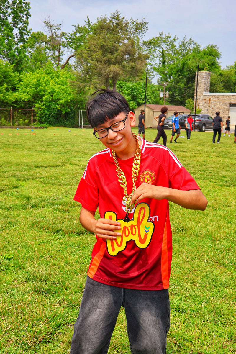 kid jokes while wearing kool chain