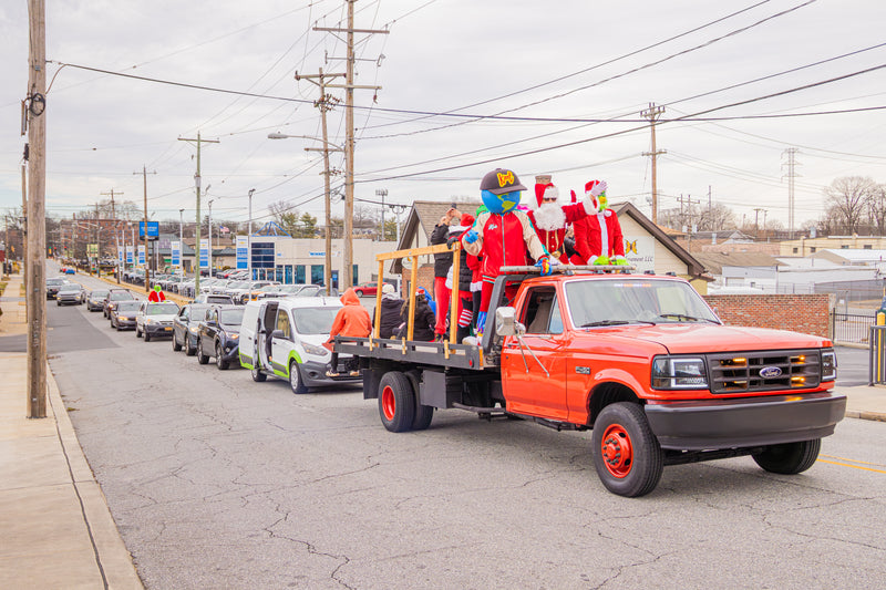 kooli with christmas caravan