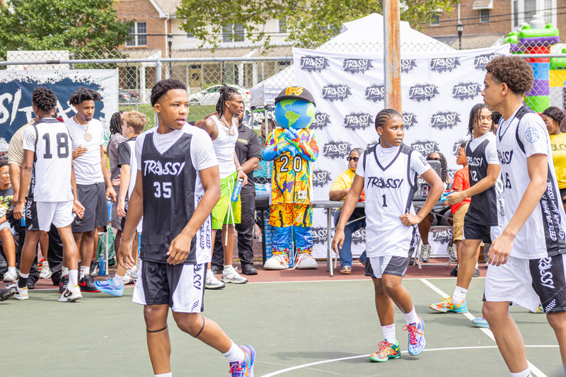 kooli cheers from the sideline