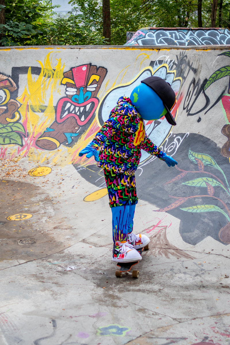 kooli skates on skate top