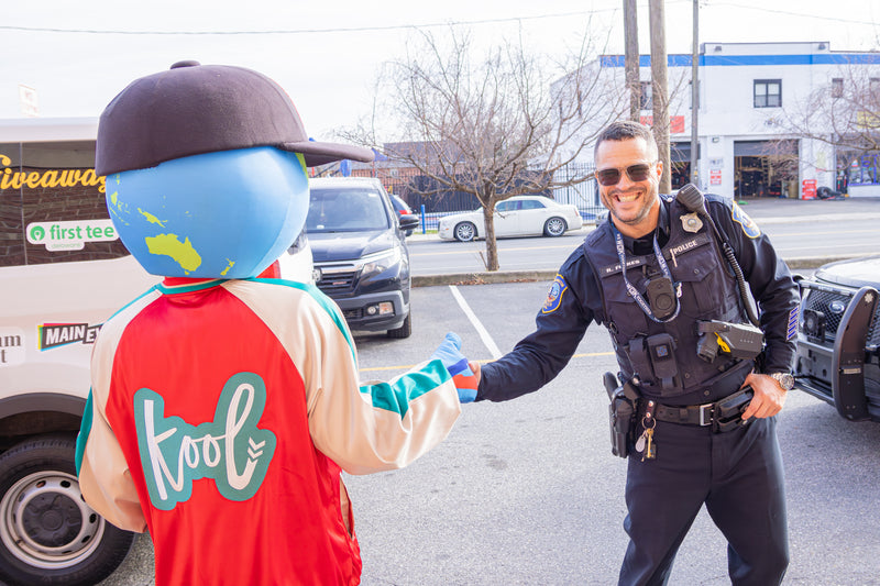 kooli having a moment with police